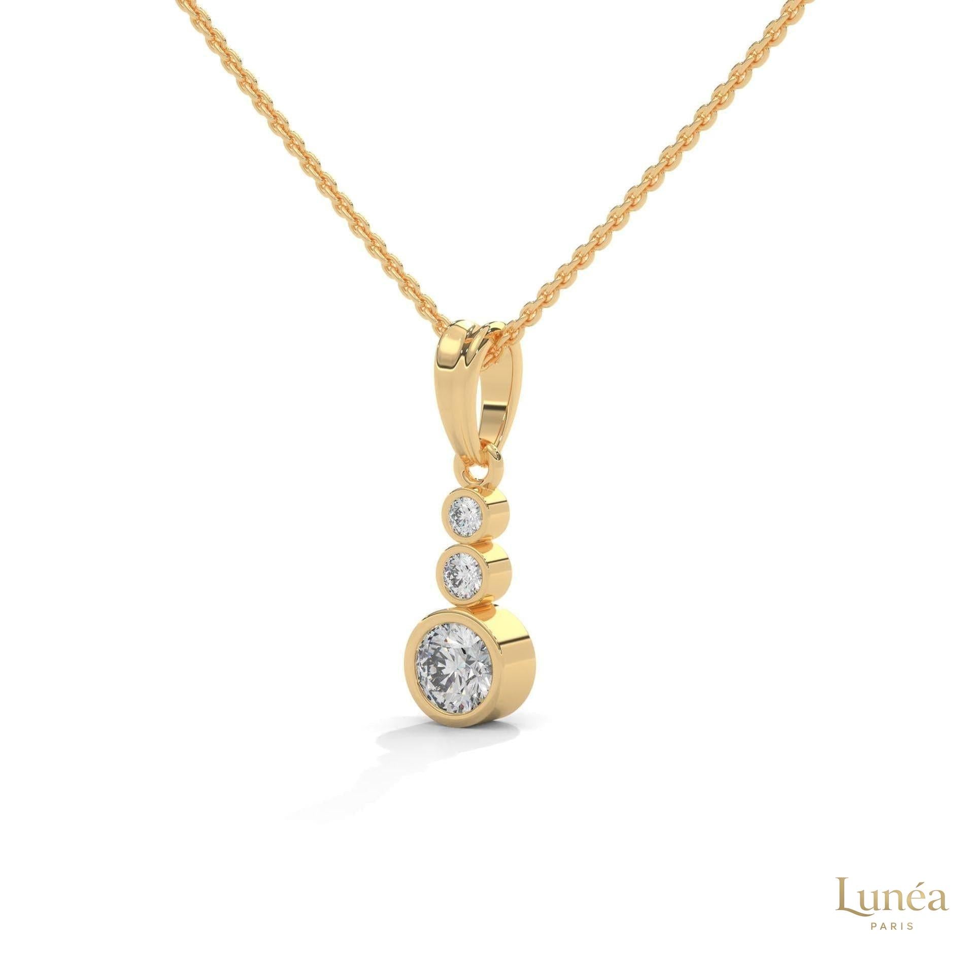 0.30 CT. 3-Stone Drop Pendant