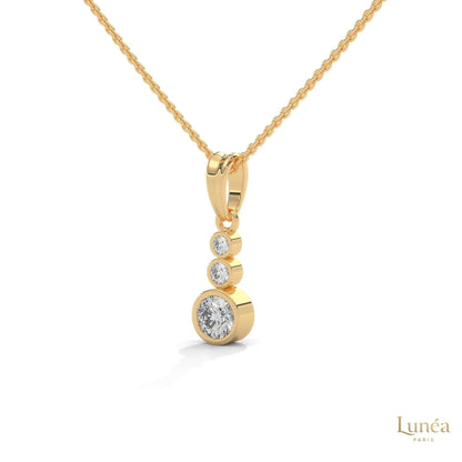 0.30 CT. 3-Stone Drop Pendant
