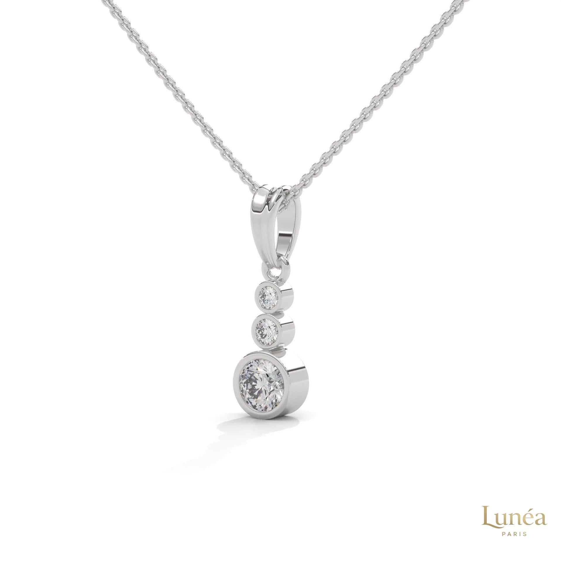 0.30 CT. 3-Stone Drop Pendant