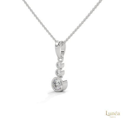 0.30 CT. 3-Stone Drop Pendant