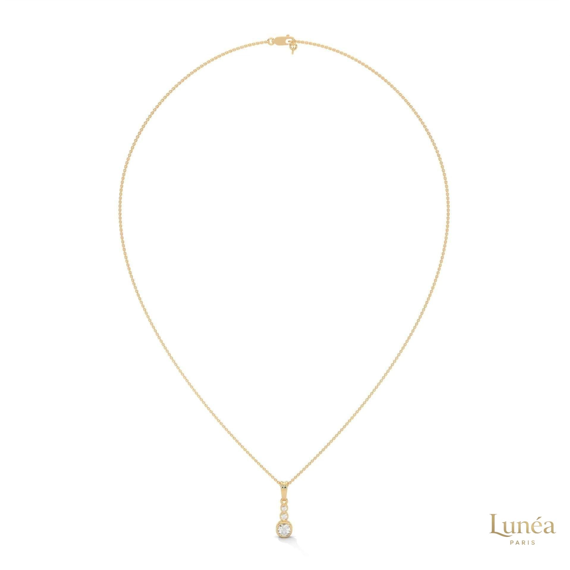0.30 CT. 3-Stone Drop Pendant