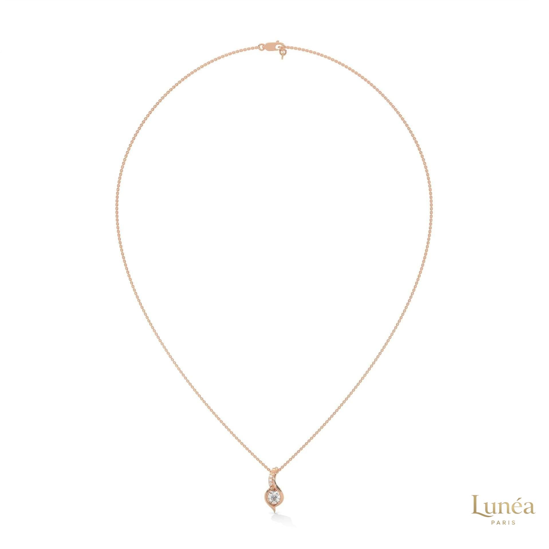 0.30 CT. Lab Diamond Teardrop Pendant