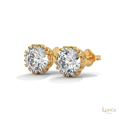 Floral-inspired 0.90 CT lab-grown diamond stud earrings in 14K white gold with intricate filigree detailing.