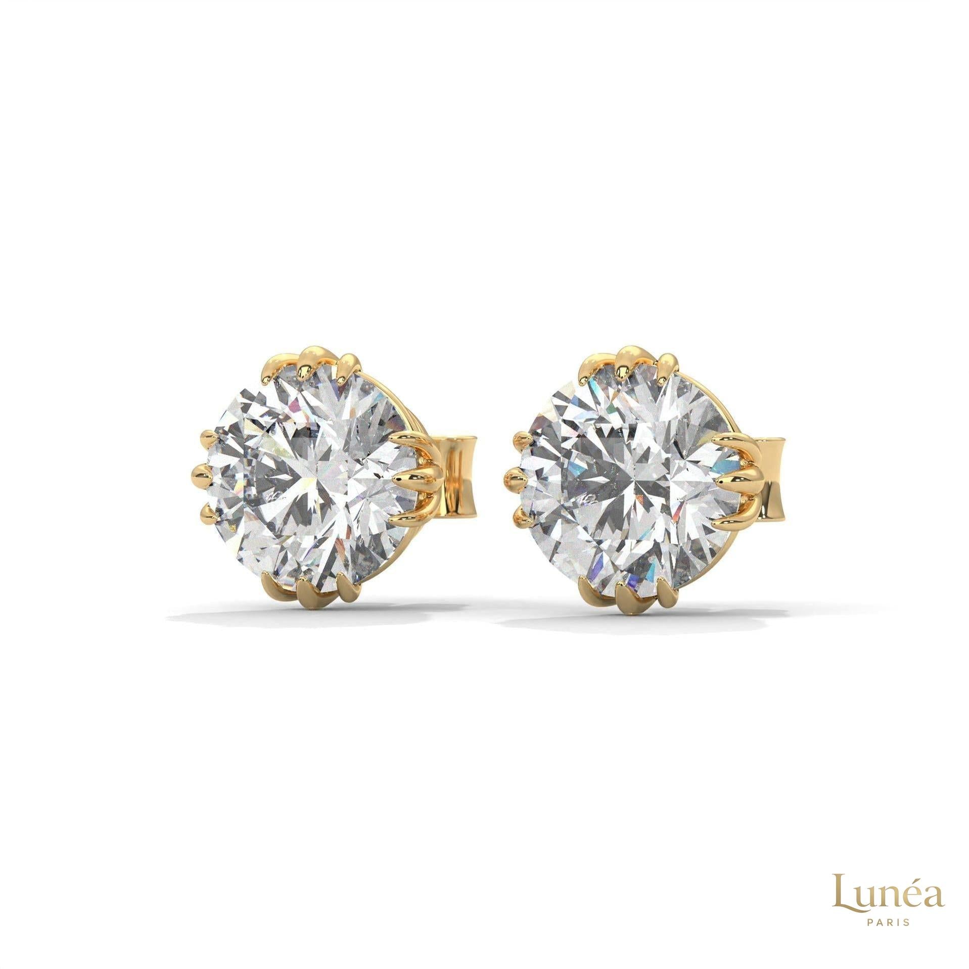 1.30 CT. Floral Crown Lab Diamond Studs