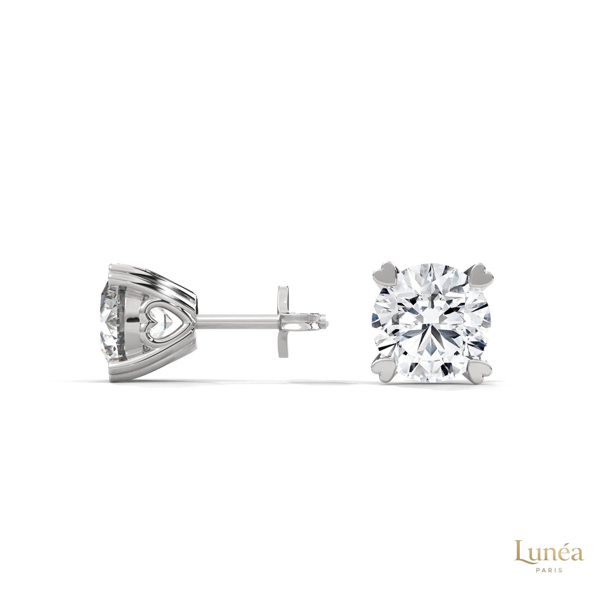 1.30 CT. Heart Prong Solitaire Diamond Studs