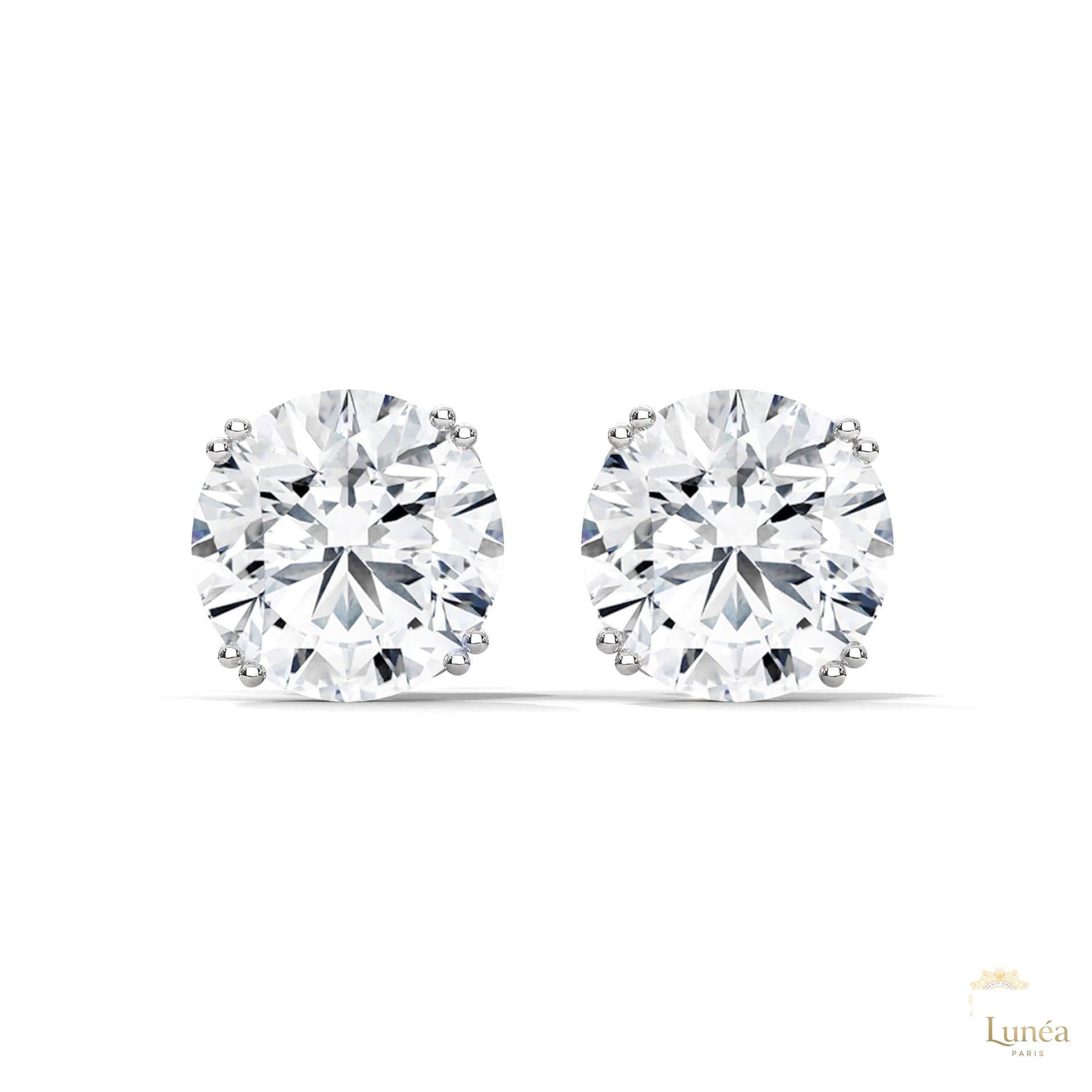 1.30 CT. Round Diamond Stud Earrings