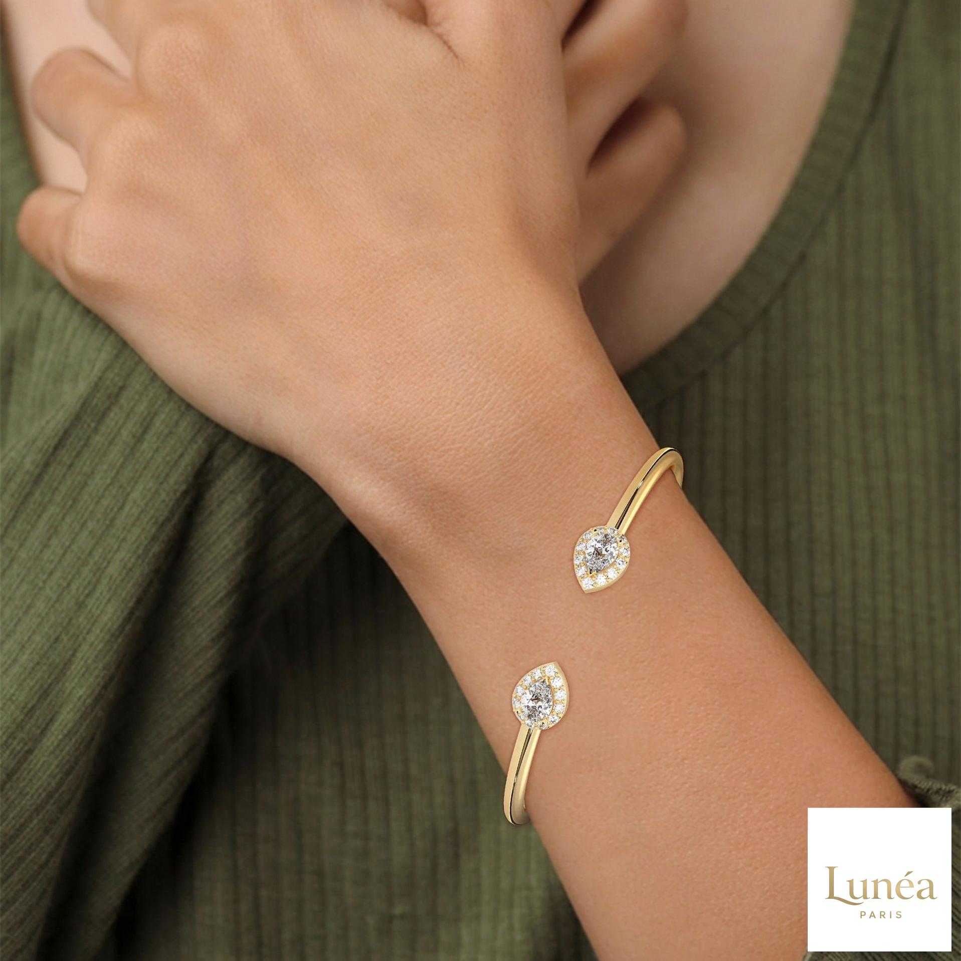 1.60 Ct. Open Bangle with Pear Lab Diamond Accents