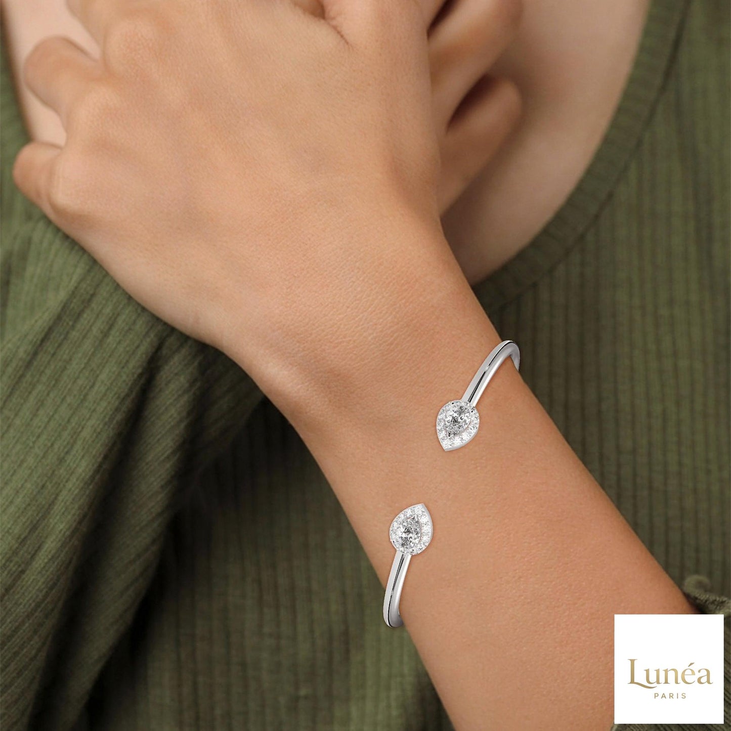 1.60 Ct. Open Bangle with Pear Lab Diamond Accents