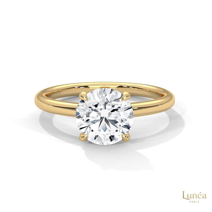 2 Ct. round-Cut Lab Diamond Solitaire Ring