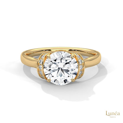 2.15 Ct. Round Lab Diamond Ring with Pavé Cushion Basket