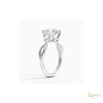 Twisted Band Lab Diamond Ring – Luxury Bridal Jewelry | Lab Grown | 14K Gold & Platinum