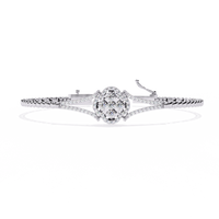 0.5 CTW Round Diamond Quatrefoil linked bracelet White Gold view 16 – Lunéa Paris