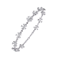 0.9 CTW floral diamond tennis bracelet in White Gold view 4 – Lunéa Paris