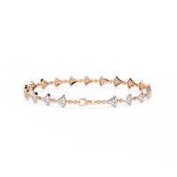 1.1 CTW pavé fan-link round diamond tennis bracelet in Rose Gold, clasp-side flat view – Lunéa Paris
