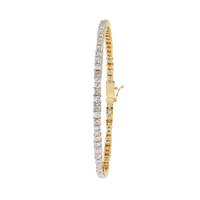 Round and princess-cut lab-grown diamond tennis bracelet in Yellow Gold, upright side profile – Lunéa Paris