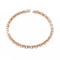 4.6 CTW alternating oval and round lab-grown diamond tennis bracelet in Rose Gold, circular profile view – Lunéa Paris