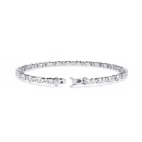 4.6 CTW alternating oval and round lab-grown diamond tennis bracelet in White Gold, rear clasp-side view – Lunéa Paris
