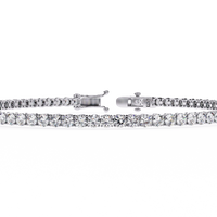 3.9 CTW classic round lab-grown diamond tennis bracelet in White Gold, close front detail – Lunéa Paris