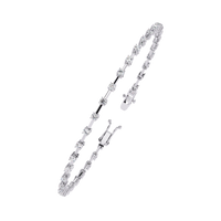 1.0 CTW classic round lab-grown diamond tennis bracelet in White Gold, angled profile view – Lunéa Paris