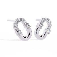 0.2 CTW round diamond oval-link stud earrings in White Gold, angled view – Lunéa Paris