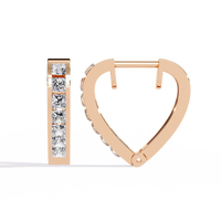 0.8 CTW princess-cut diamond heart hoop earrings in Rose Gold, side view – Lunéa Paris