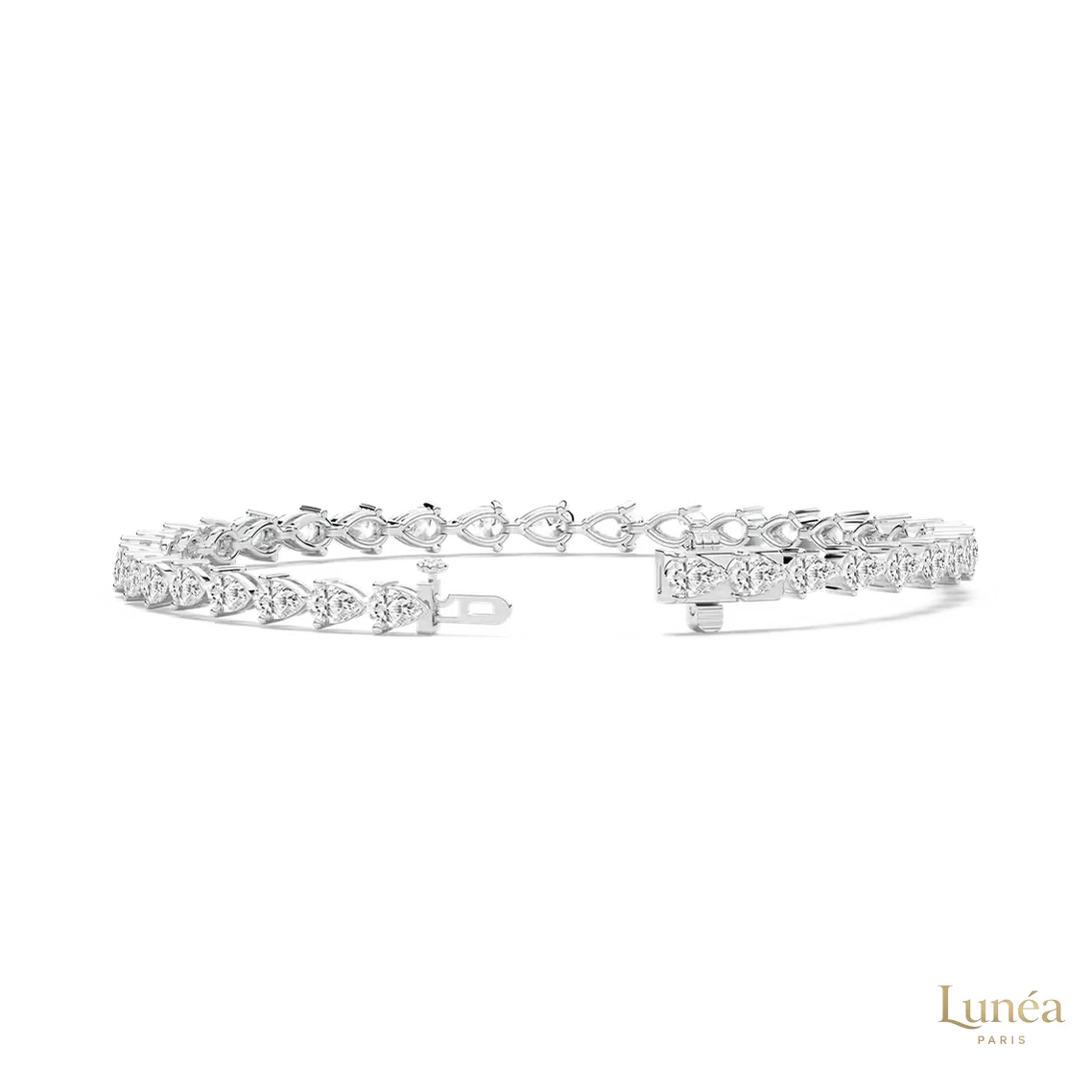 5 CT. Pear Lab Diamond Tennis Bracelet | Lab Grown | 14K Gold & Platinum